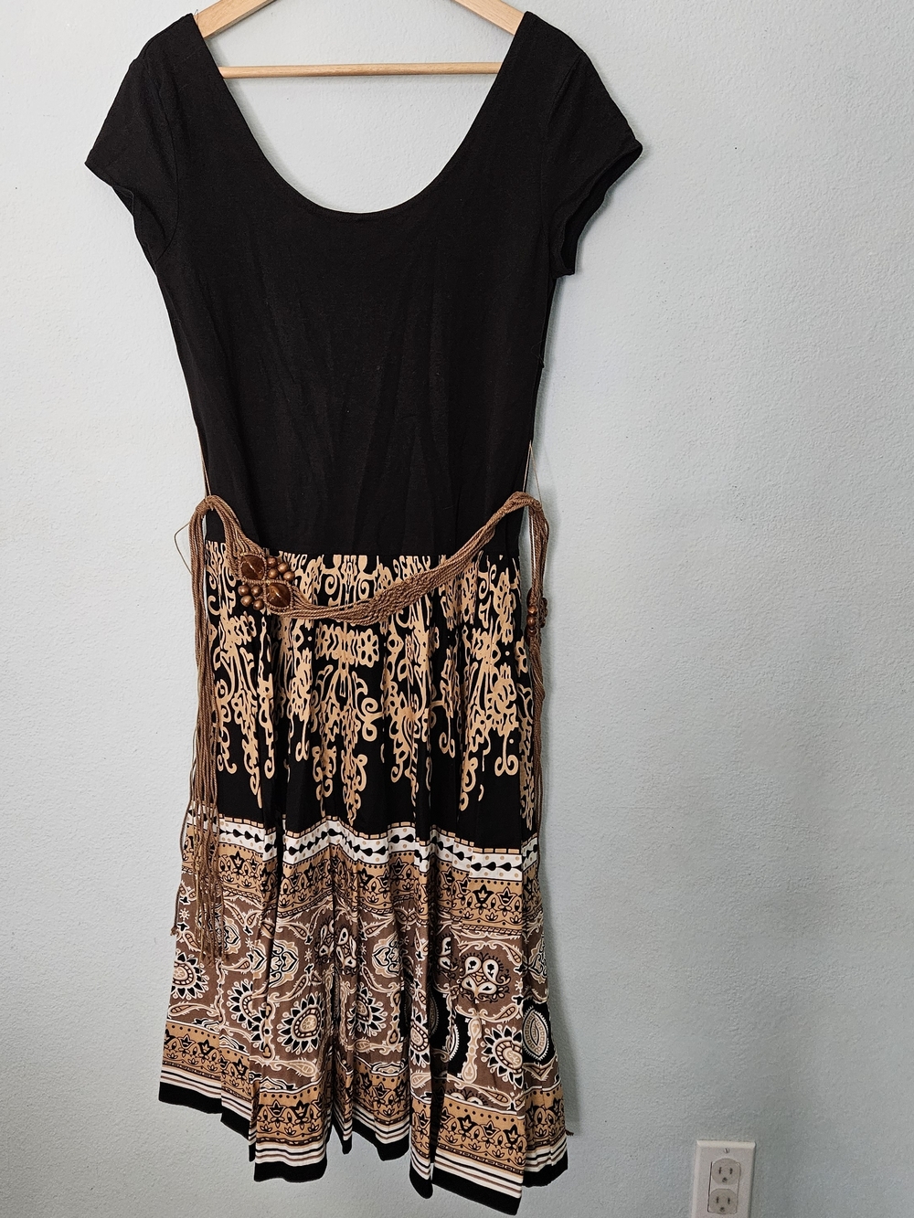Coldwater Creek Black and Tan Patterned Midi Dress